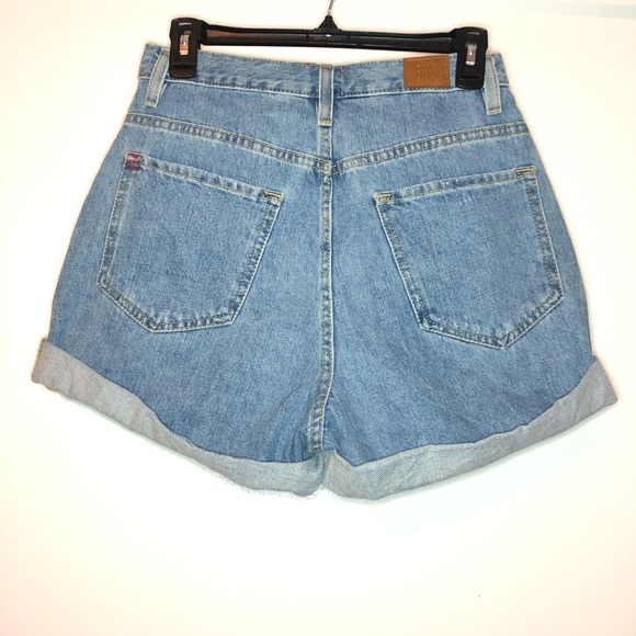 BDG Urban Outfitters Cuffed Mom High Rise Shorts - Picture 4 of 16